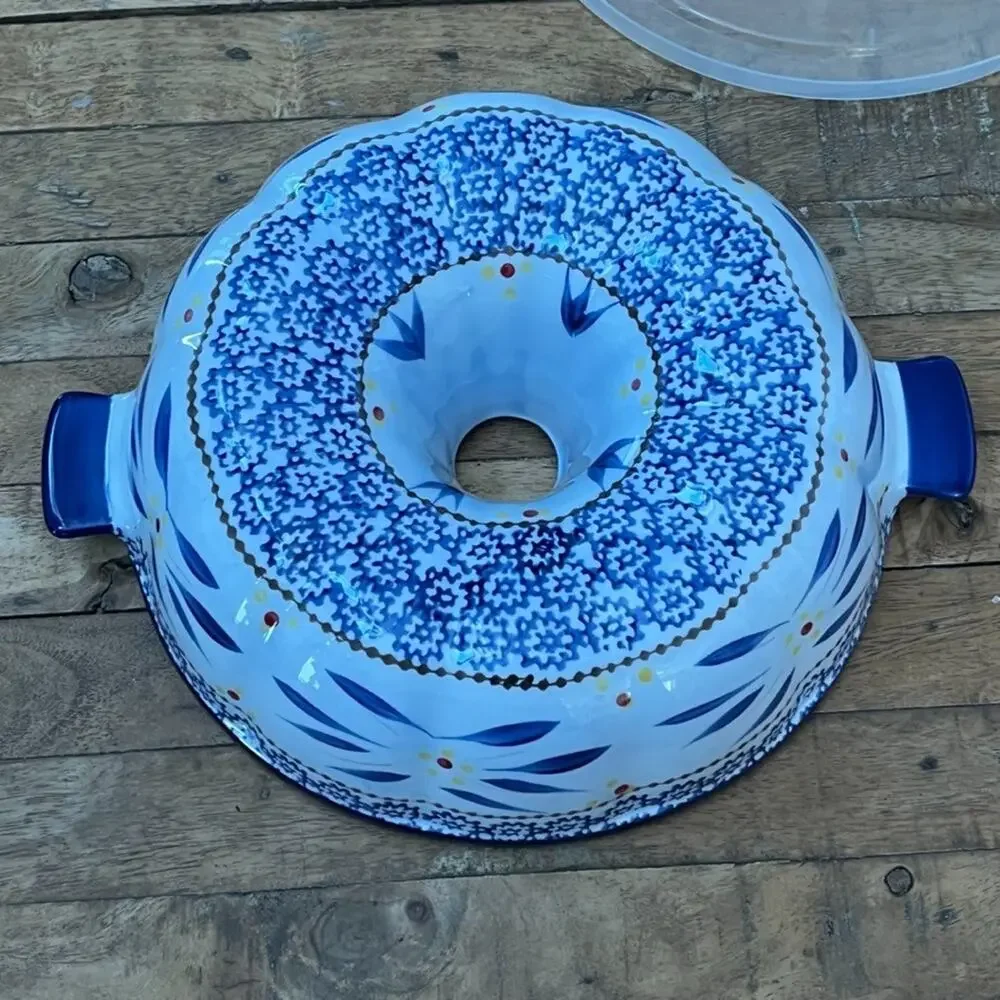 Temp-Tations Old World Ceramic Bundt Cake Pan 10.5